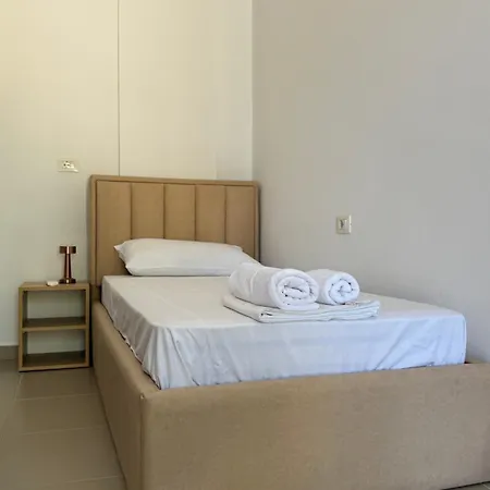 Lejlighed S&s Vlorë
